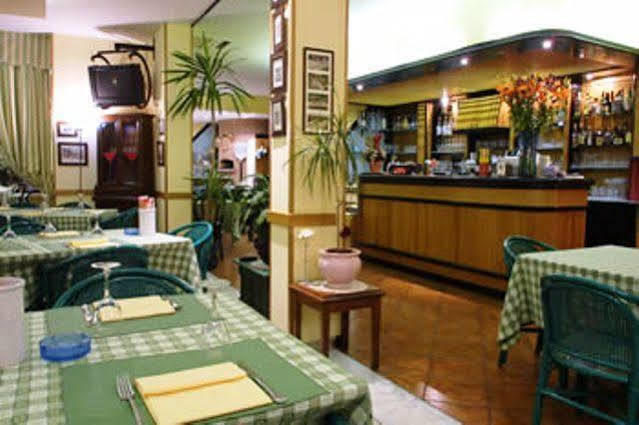 佐狄亚科酒店 利多迪迪耶索洛 外观 照片
